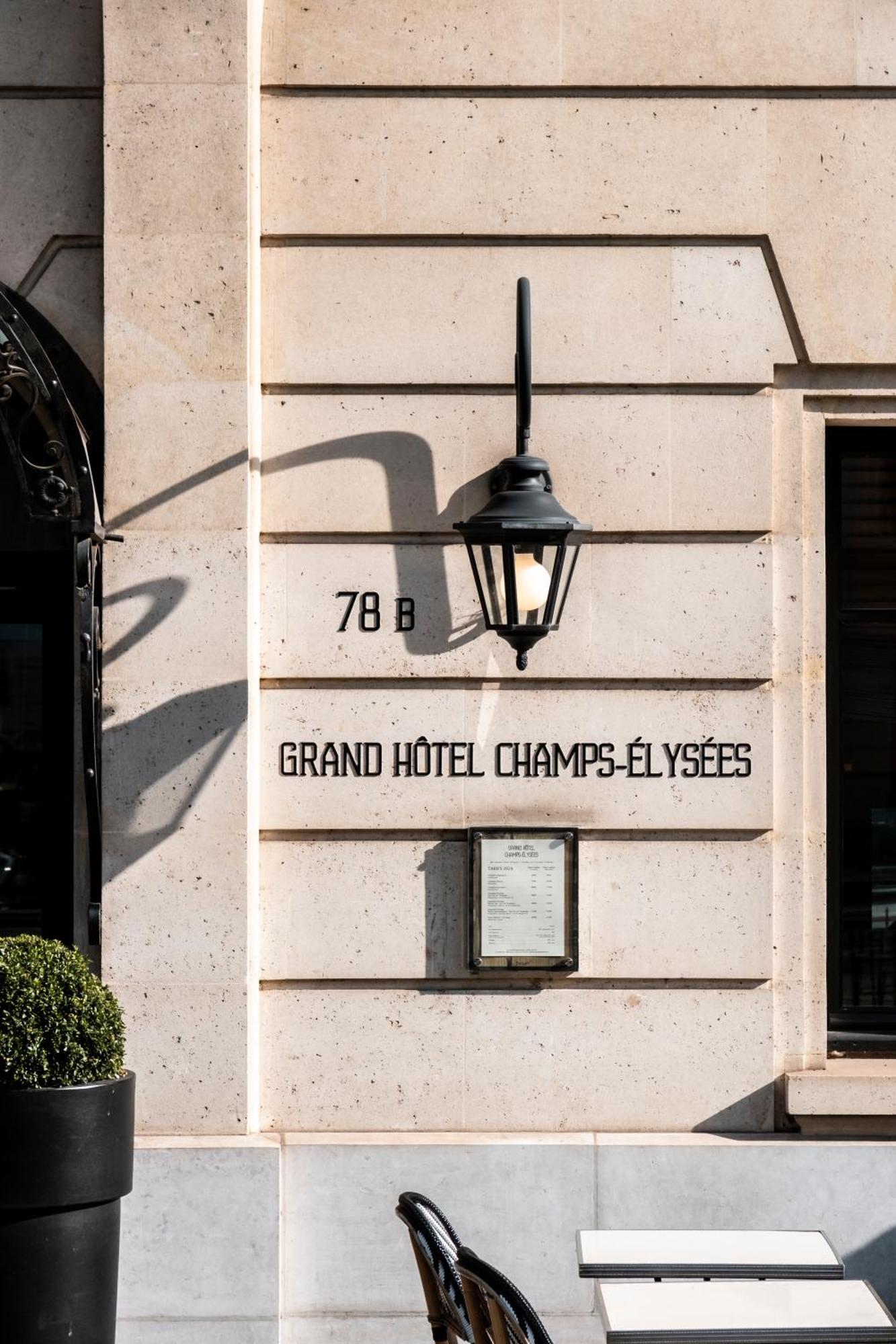 Grand Hotel Champs-Elysees Париж Екстериор снимка