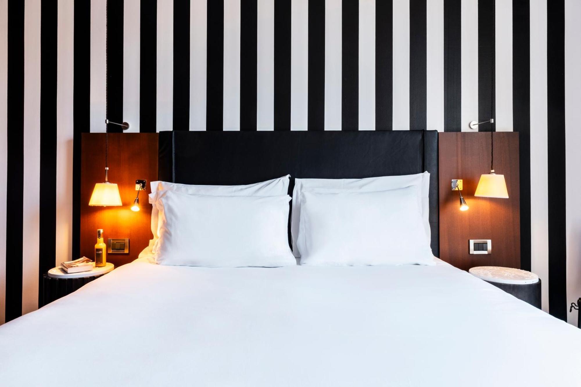 Grand Hotel Champs-Elysees Париж Екстериор снимка