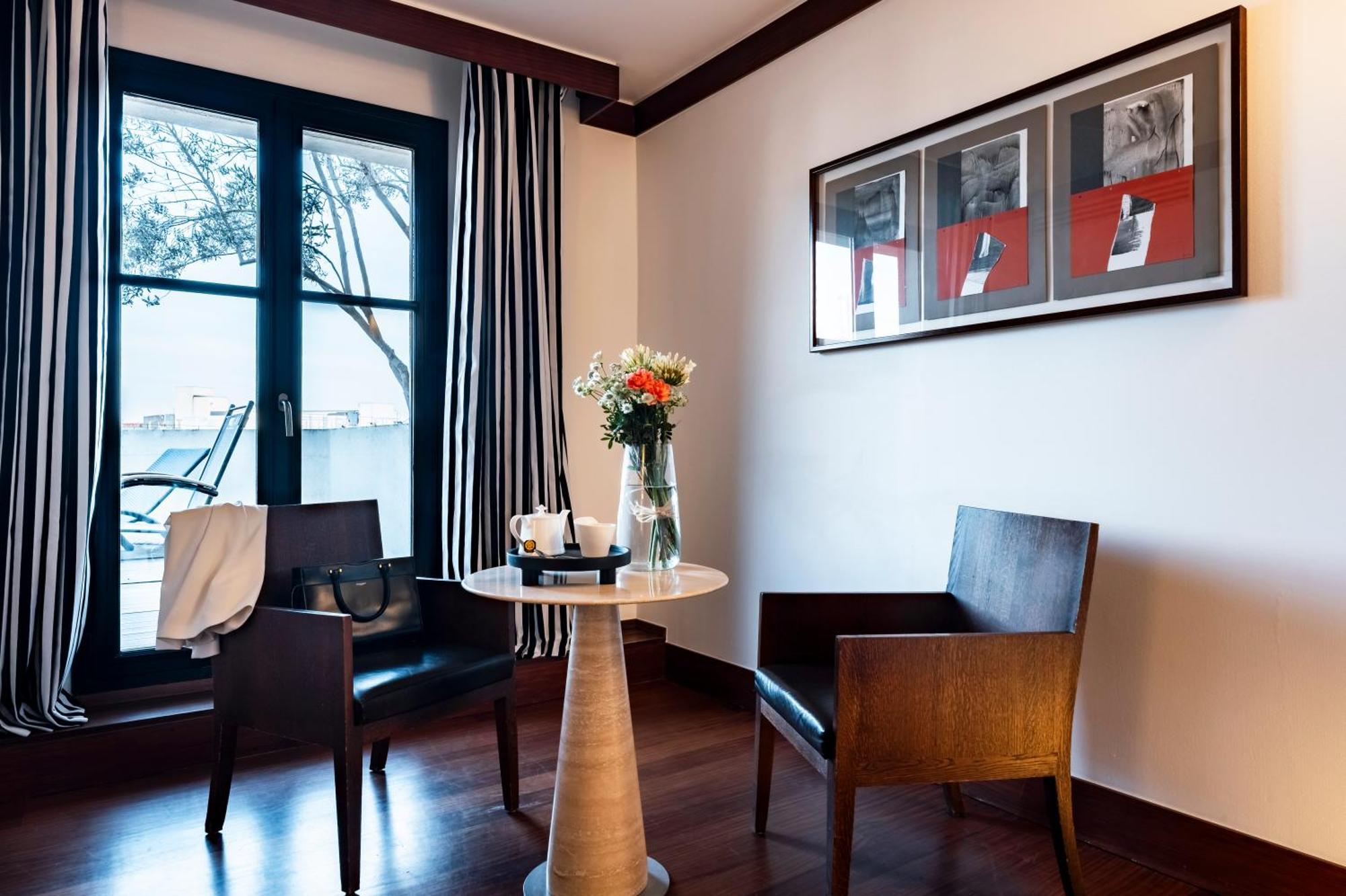 Grand Hotel Champs-Elysees Париж Екстериор снимка