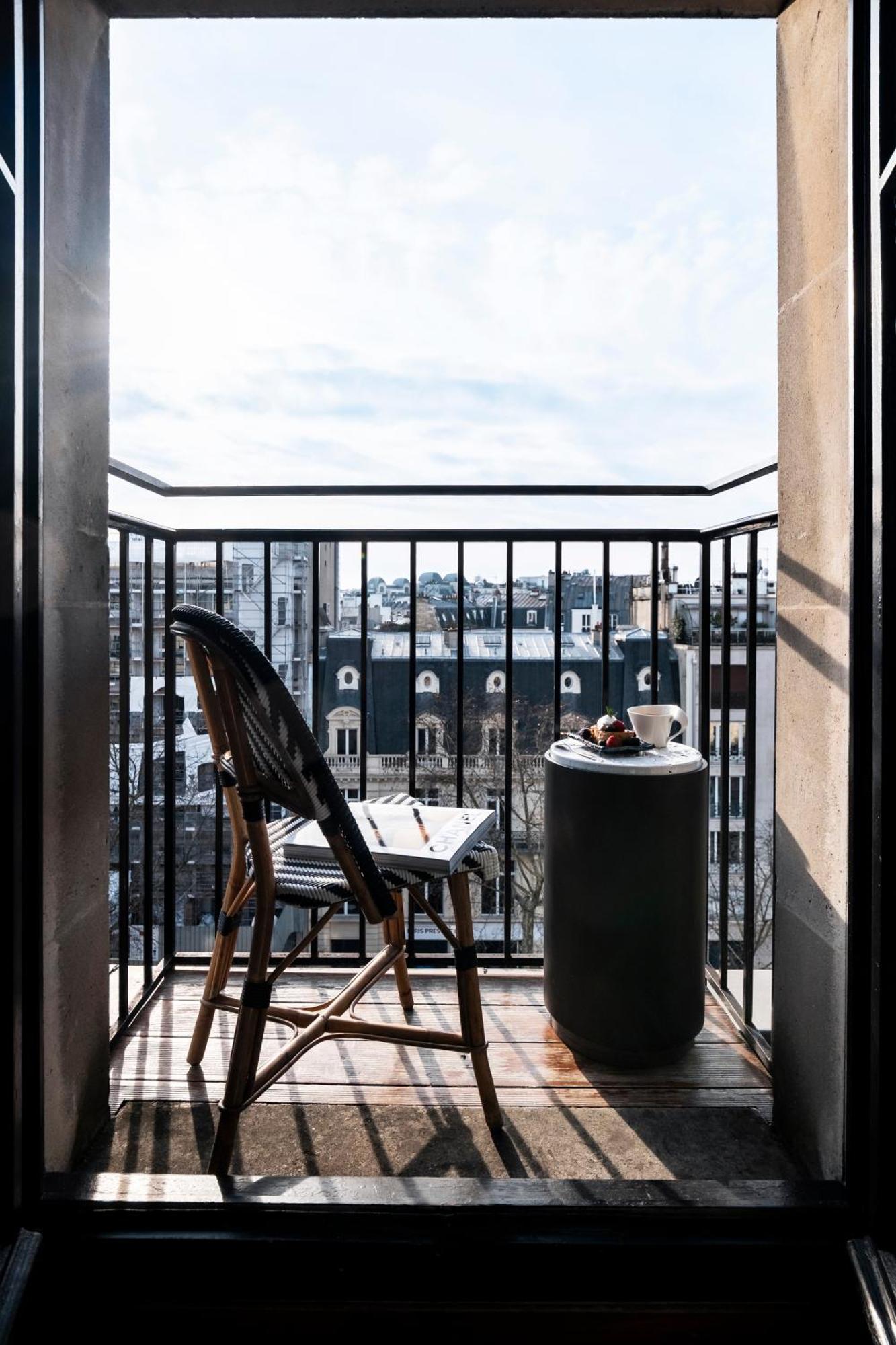 Grand Hotel Champs-Elysees Париж Екстериор снимка